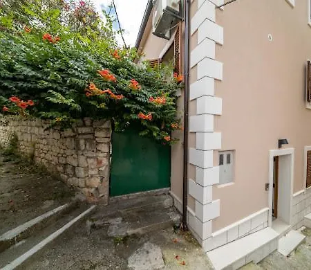 Bella Casa