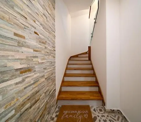 Bella Casa Rogoznica (Sibenik-Knin)