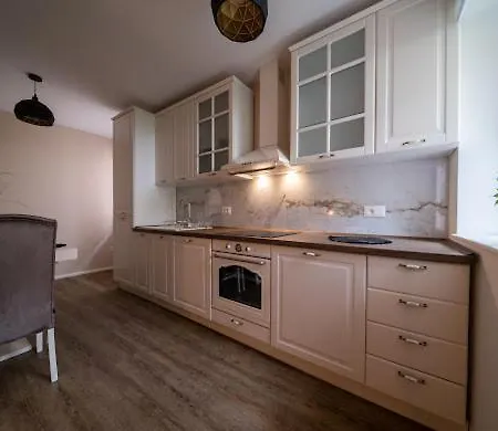 Bella Casa